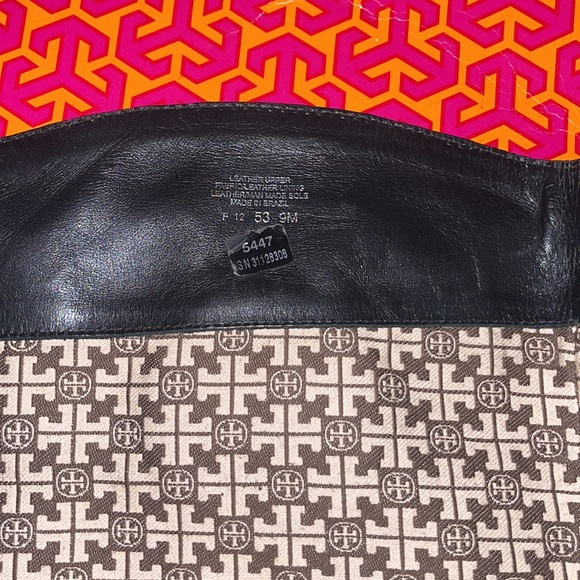 Tory Burch alaina 30mm boot tumbled leather suede - Picture 6 of 11